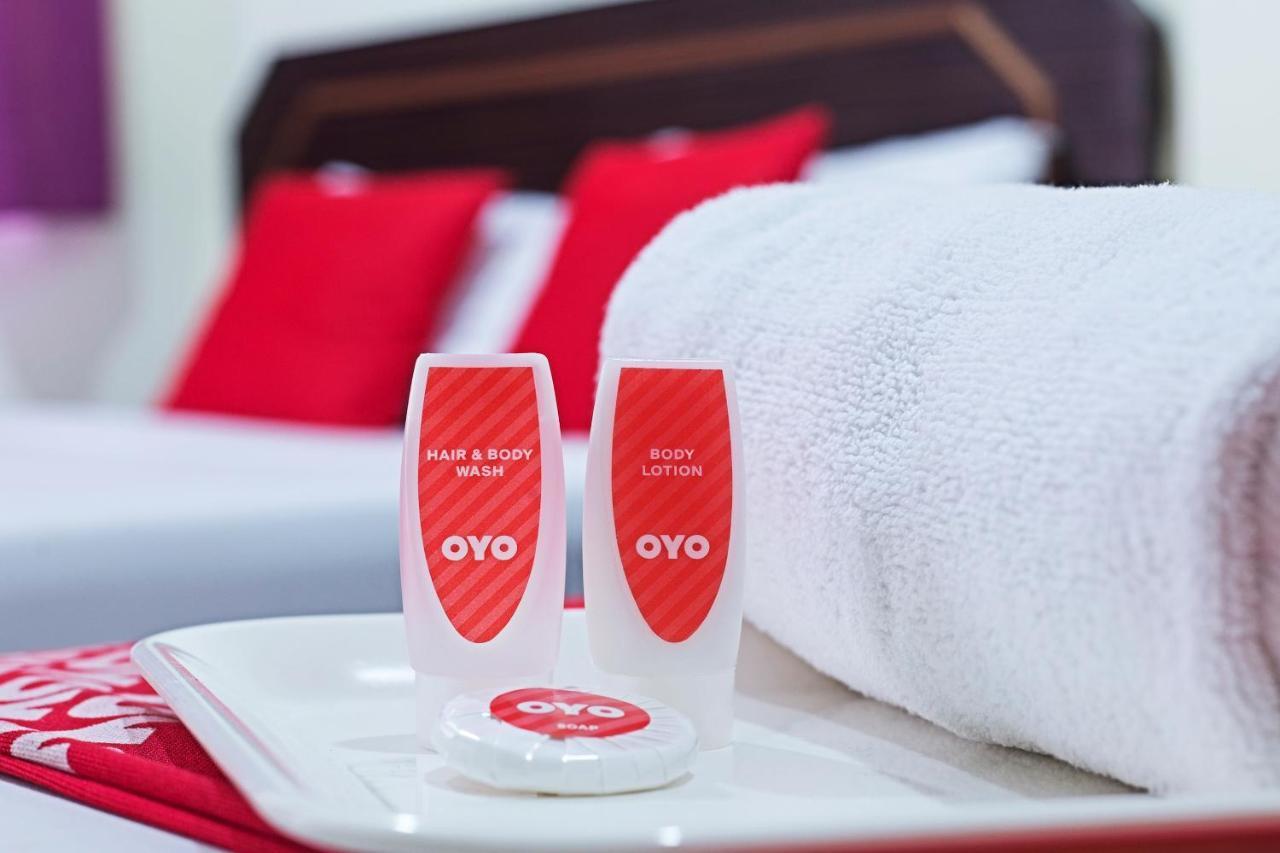 Oyo 424 Kk イン ホテル アンパン エクステリア 写真